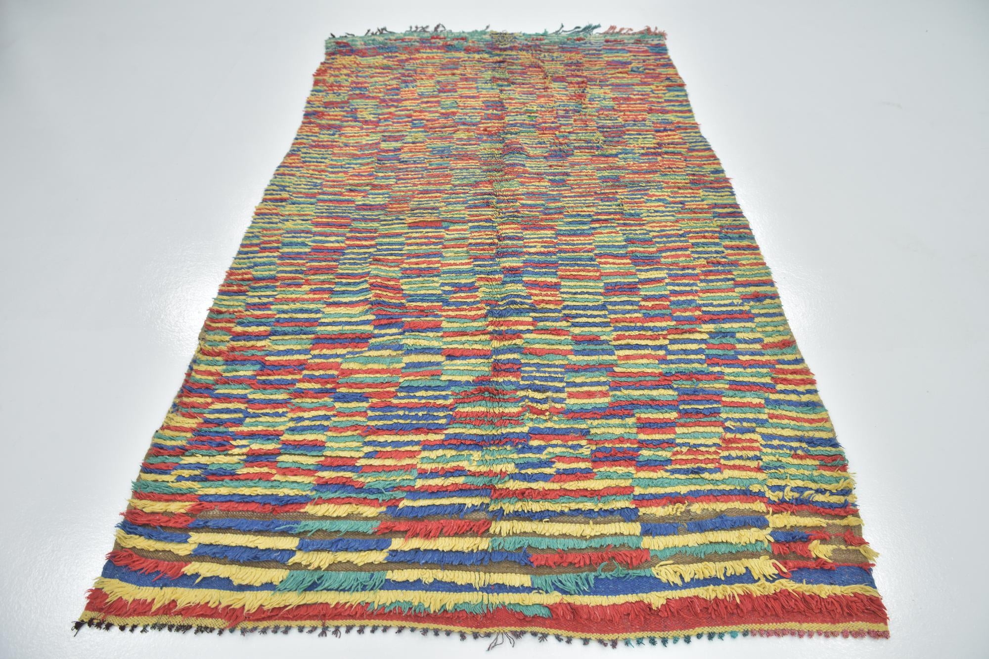 5' x 9' Hand Knotted Moroccan Wool Rug