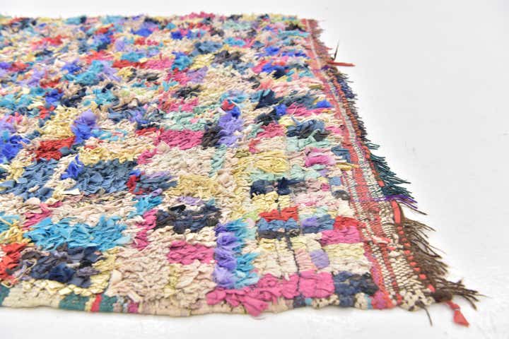 4' 10 x 8' Hand Knotted Moroccan Wool Rug