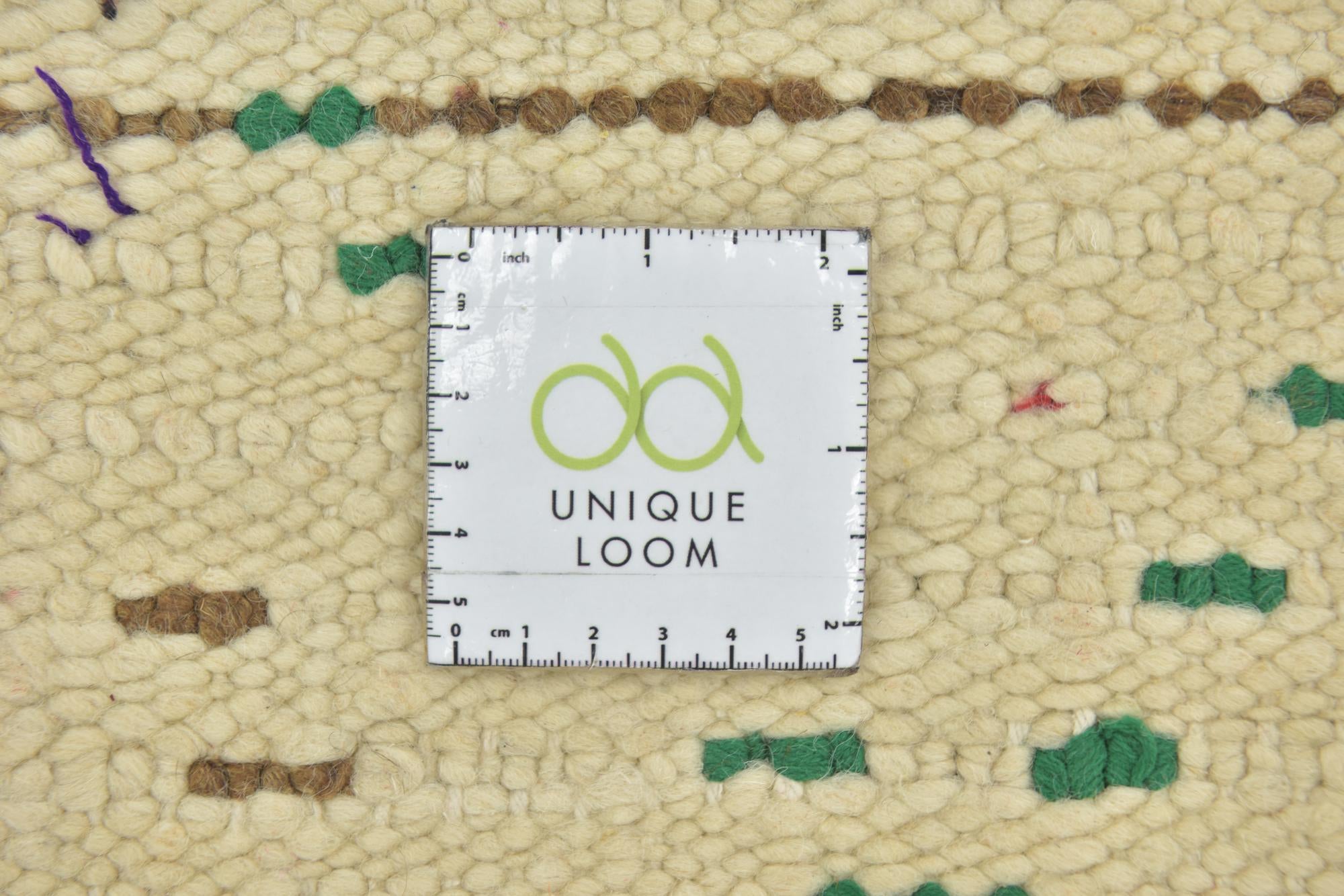 2' 7 x 5' 5 Hand Knotted Moroccan Wool Rug
