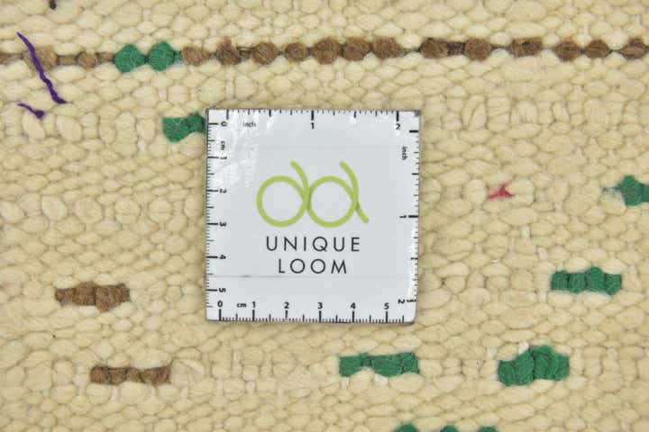 2' 7 x 5' 5 Hand Knotted Moroccan Wool Rug