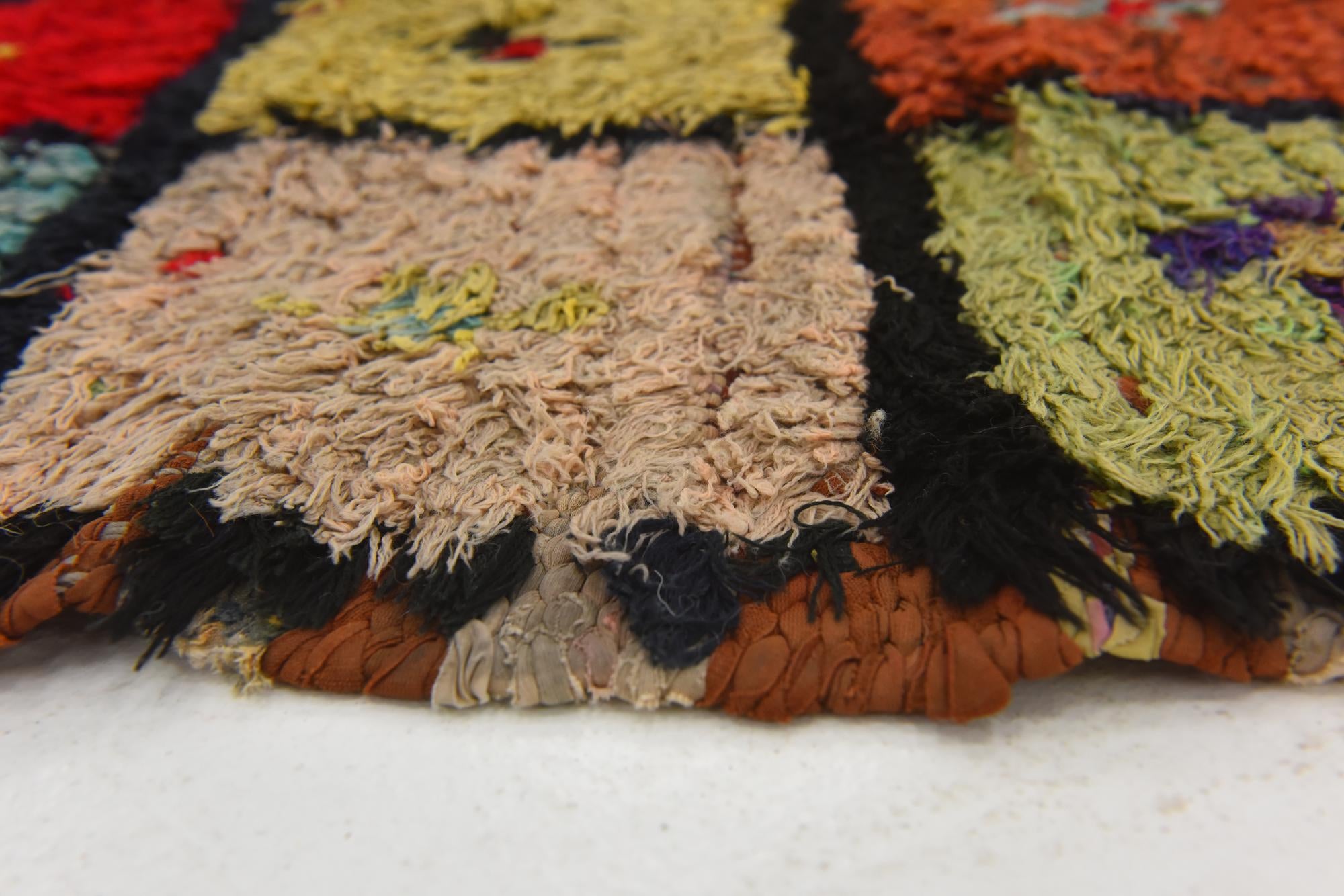 3' 9 x 5' 7 Hand Knotted Moroccan Wool Rug