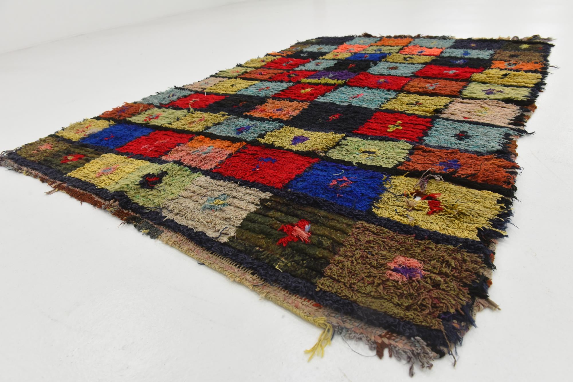 3' 9 x 5' 7 Hand Knotted Moroccan Wool Rug