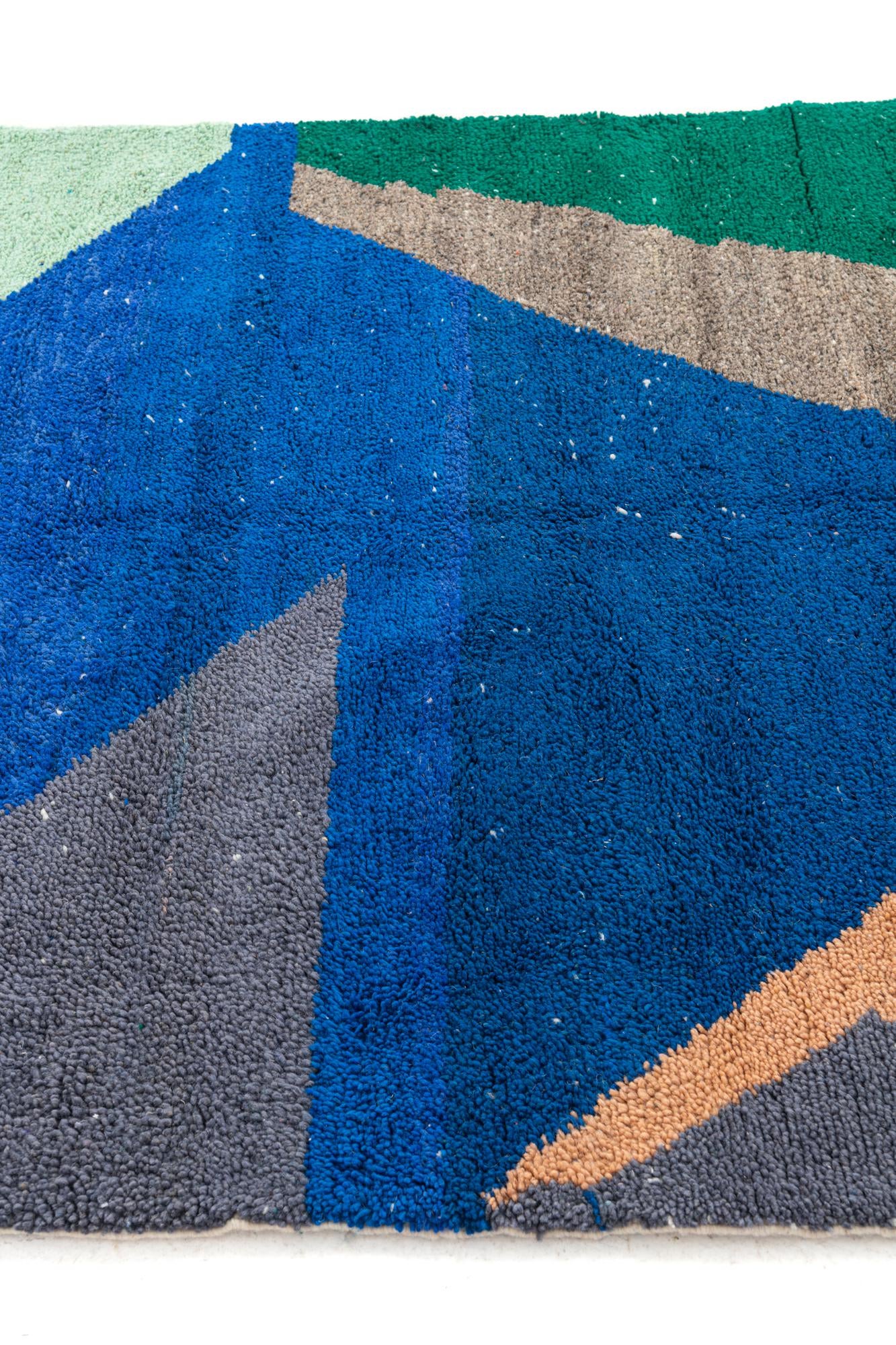 5' 3 x 8' Hand Knotted Moroccan Wool Rug