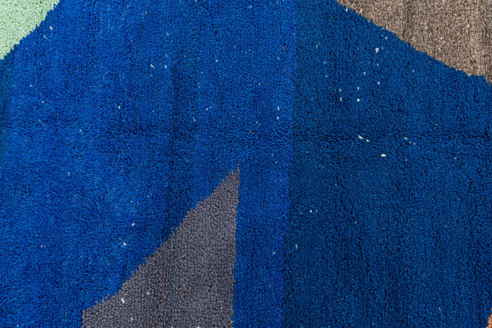 5' 3 x 8' Hand Knotted Moroccan Wool Rug