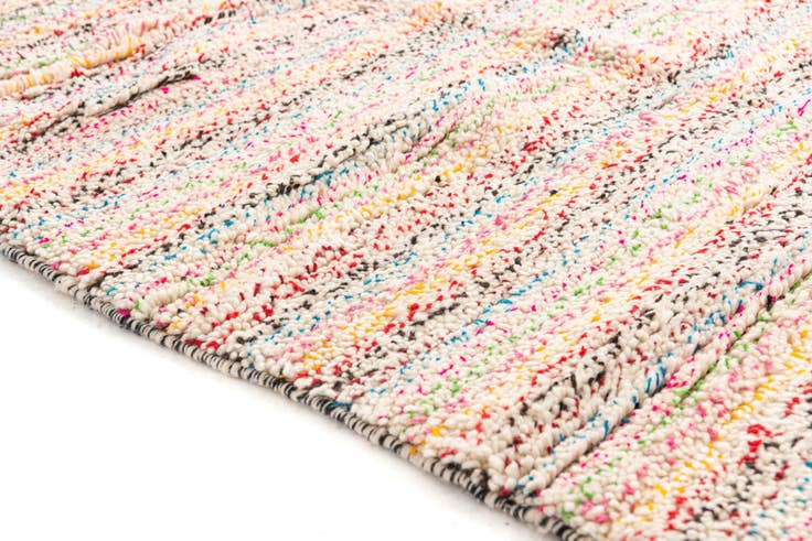 Detail image of 4' 10 x 8' 7 Hand Knotted Moroccan Wool Rug