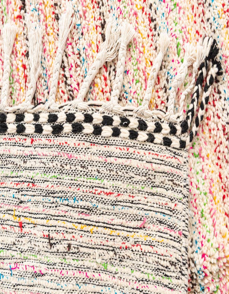 Detail image of 4' 10 x 8' 7  Hand Knotted Moroccan Wool Rug