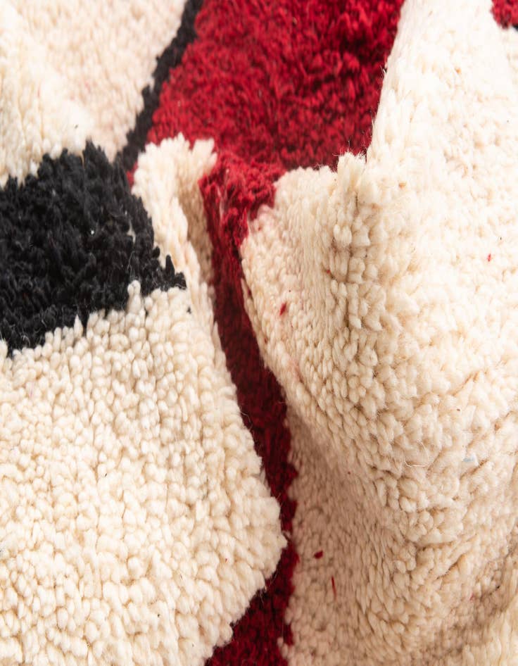 Detail image of 5' x 7' 8  Hand Knotted Moroccan Wool Rug