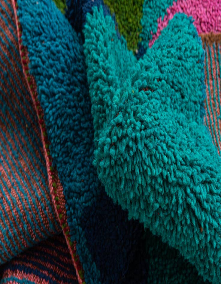 Detail image of 6' 5 x 9' 6  Hand Knotted Moroccan Wool Rug