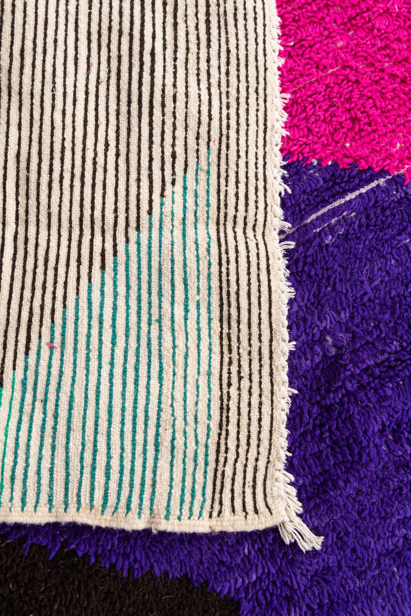 5' 4 x 7' 6 Hand Knotted Moroccan Wool Rug