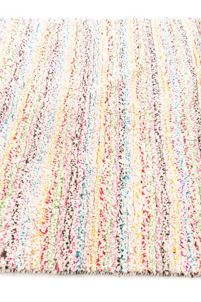 4' 8 x 7' 10 Hand Knotted Moroccan Wool Rug