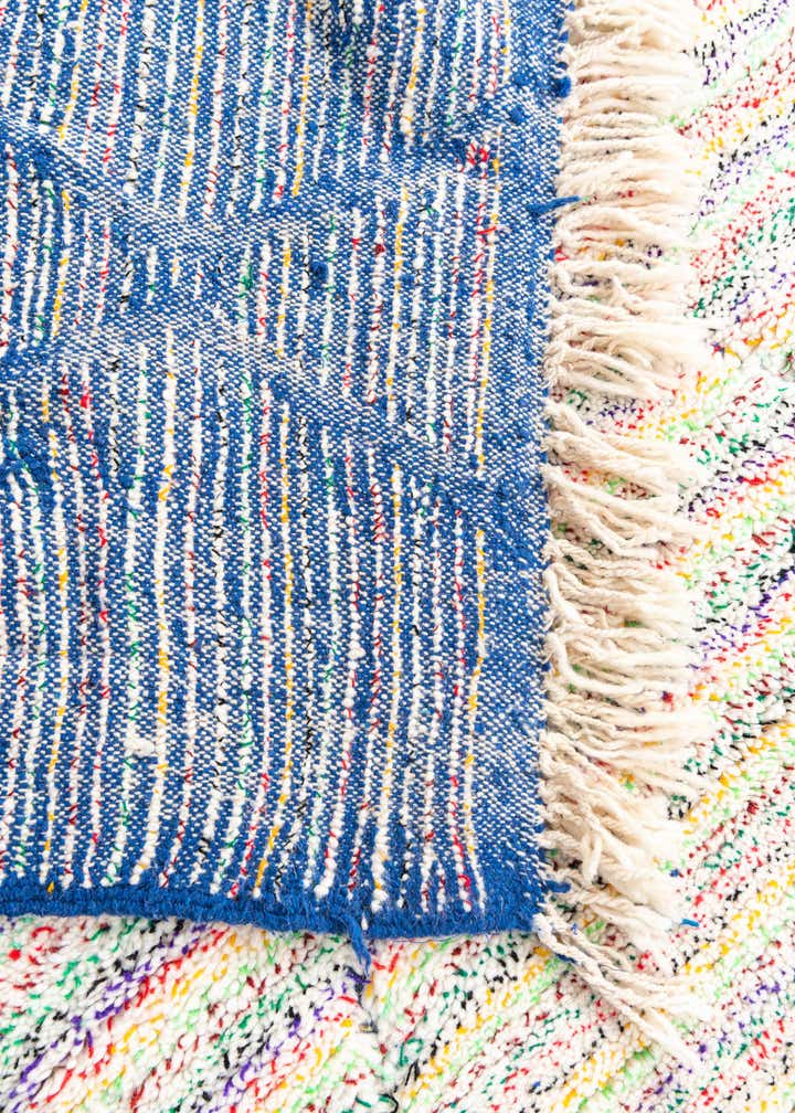 5' 4 x 8' Hand Knotted Moroccan Wool Rug