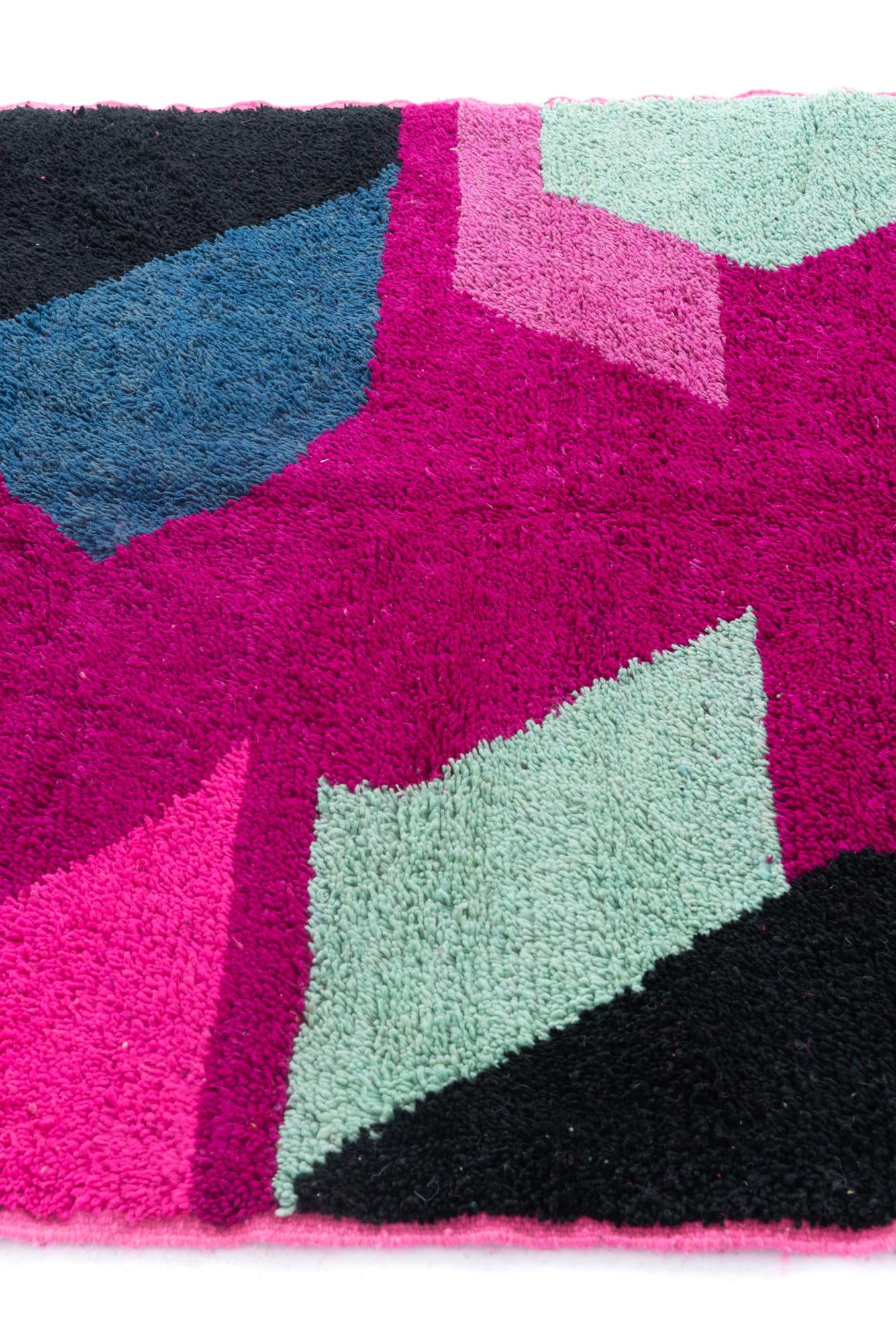 5' 2 x 8' 2 Hand Knotted Moroccan Wool Rug