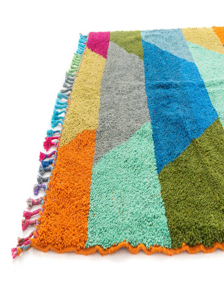 Detail image of 5' 5 x 7' 10  Hand Knotted Moroccan Wool Rug