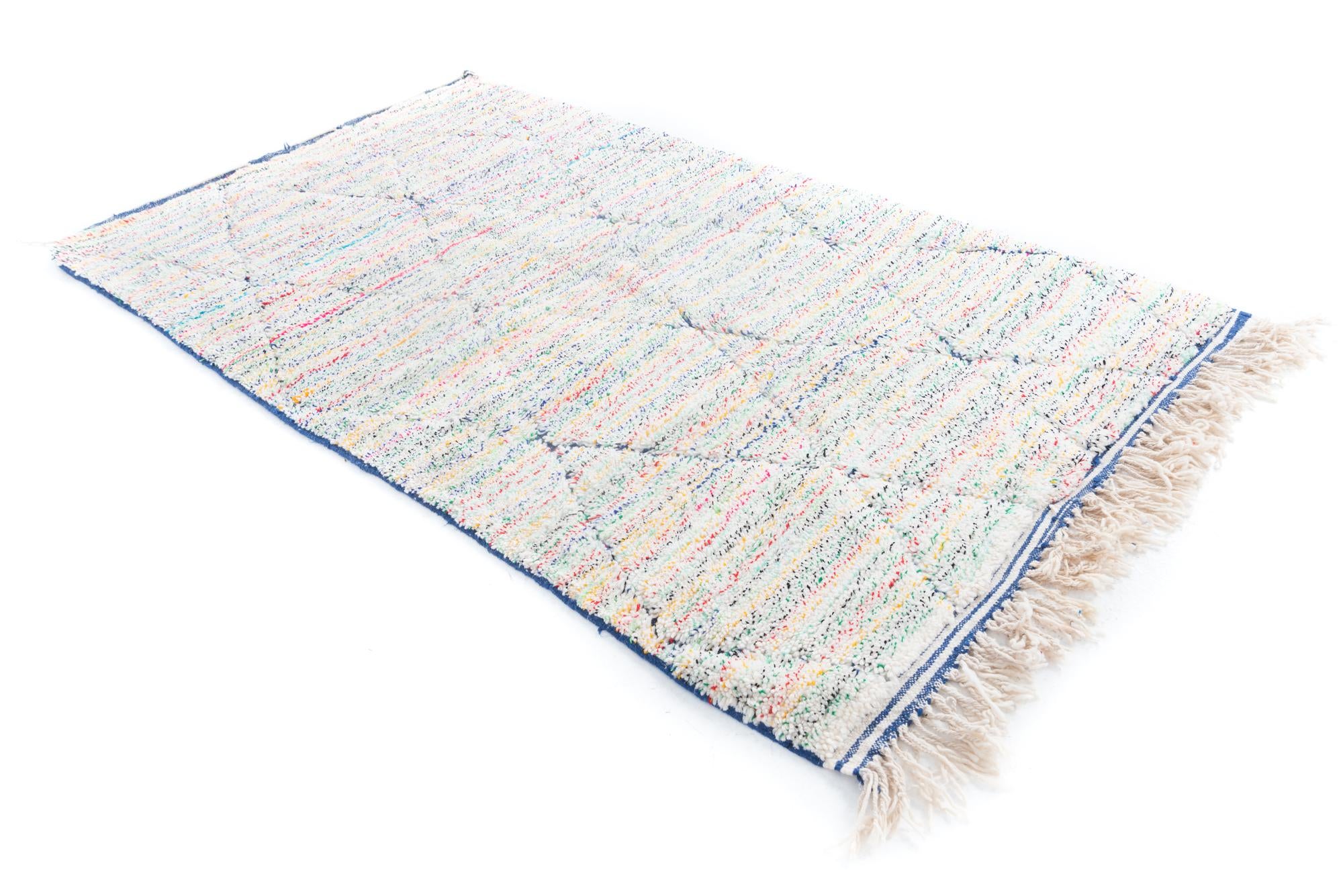 5' x 8' 5 Hand Knotted Moroccan Wool Rug