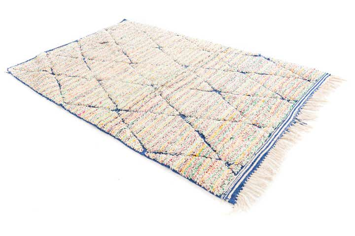 5' 2 x 8' Hand Knotted Moroccan Wool Rug