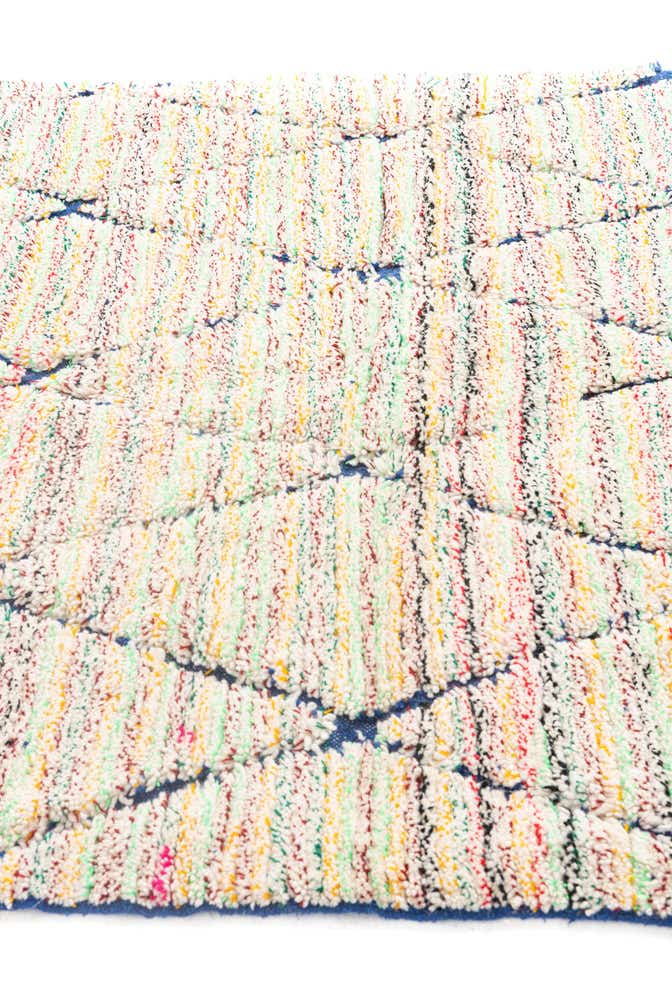 5' 2 x 8' Hand Knotted Moroccan Wool Rug