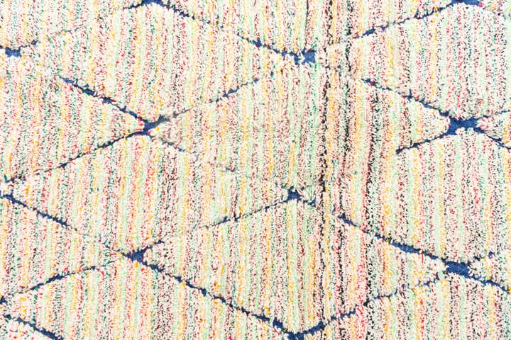 5' 2 x 8' Hand Knotted Moroccan Wool Rug