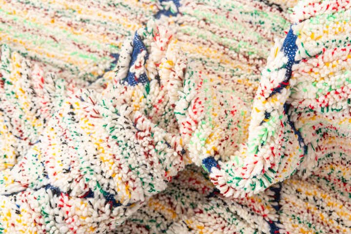 5' 2 x 8' Hand Knotted Moroccan Wool Rug