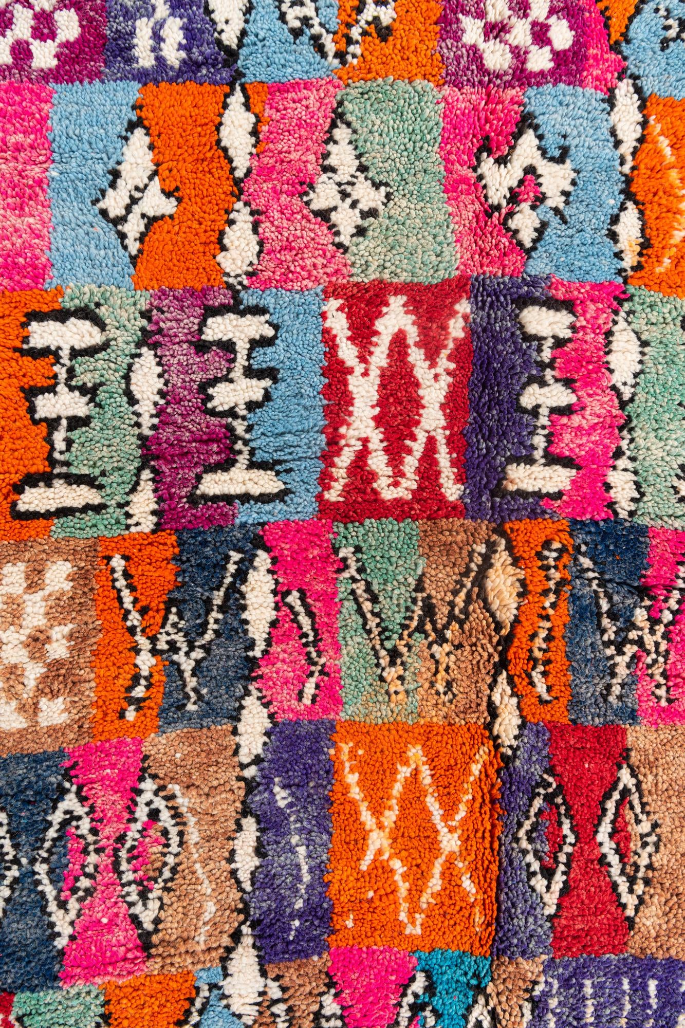 5' 8 x 8' 4 Hand Knotted Moroccan Wool Rug
