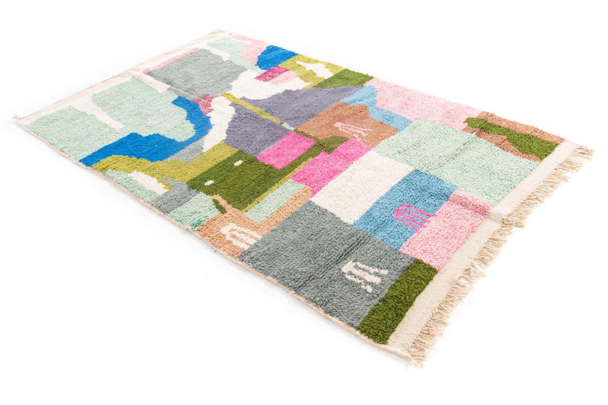 5' x 8' Hand Knotted Moroccan Wool Rug