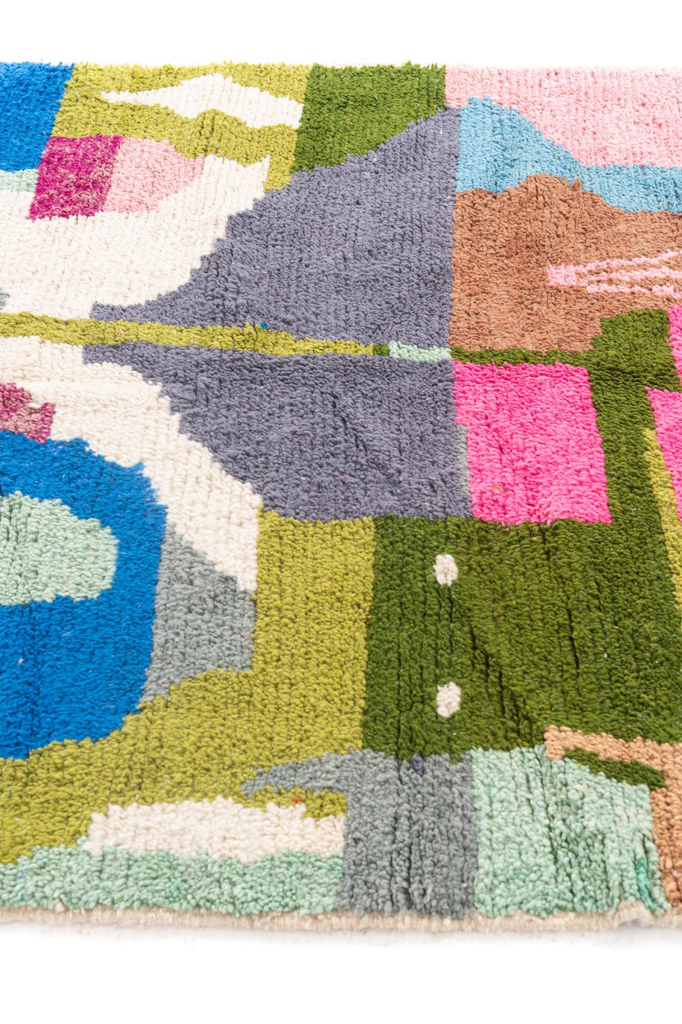 5' x 8' Hand Knotted Moroccan Wool Rug