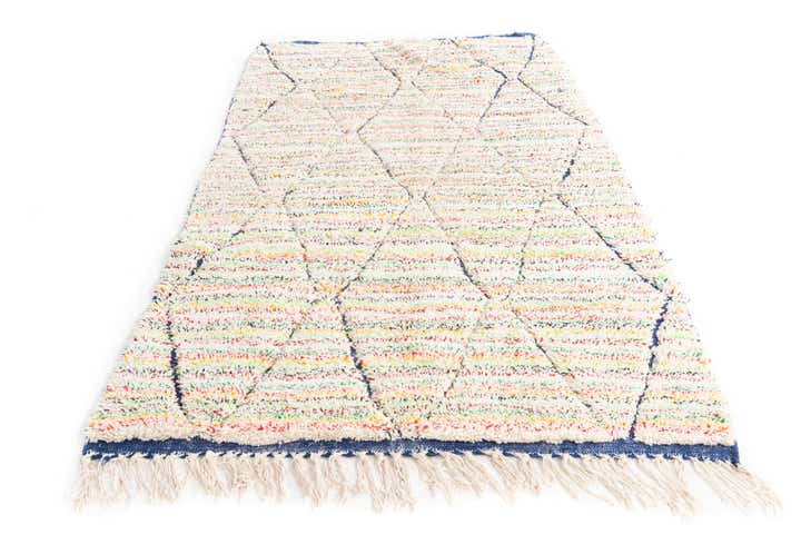5' x 8' 5 Hand Knotted Moroccan Wool Rug