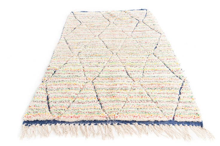 Detail image of 5' x 8' 5 Hand Knotted Moroccan Wool Rug