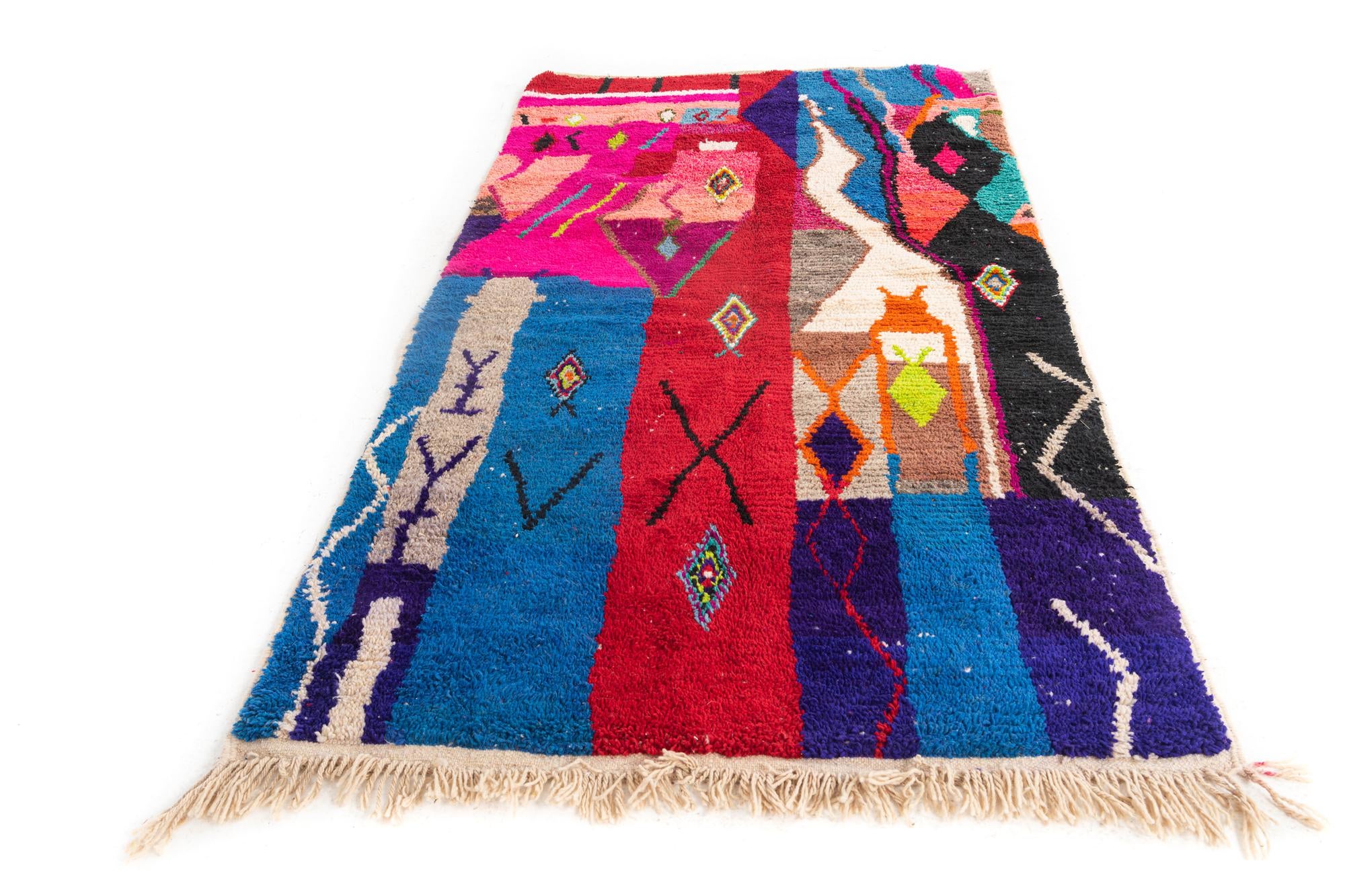 4' 9 x 8' 3 Hand Knotted Moroccan Wool Rug
