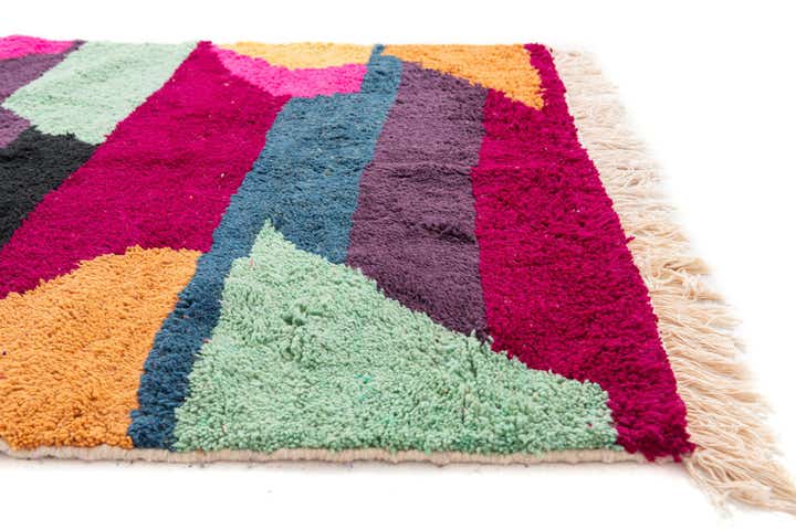 4' 9 x 8' Hand Knotted Moroccan Wool Rug