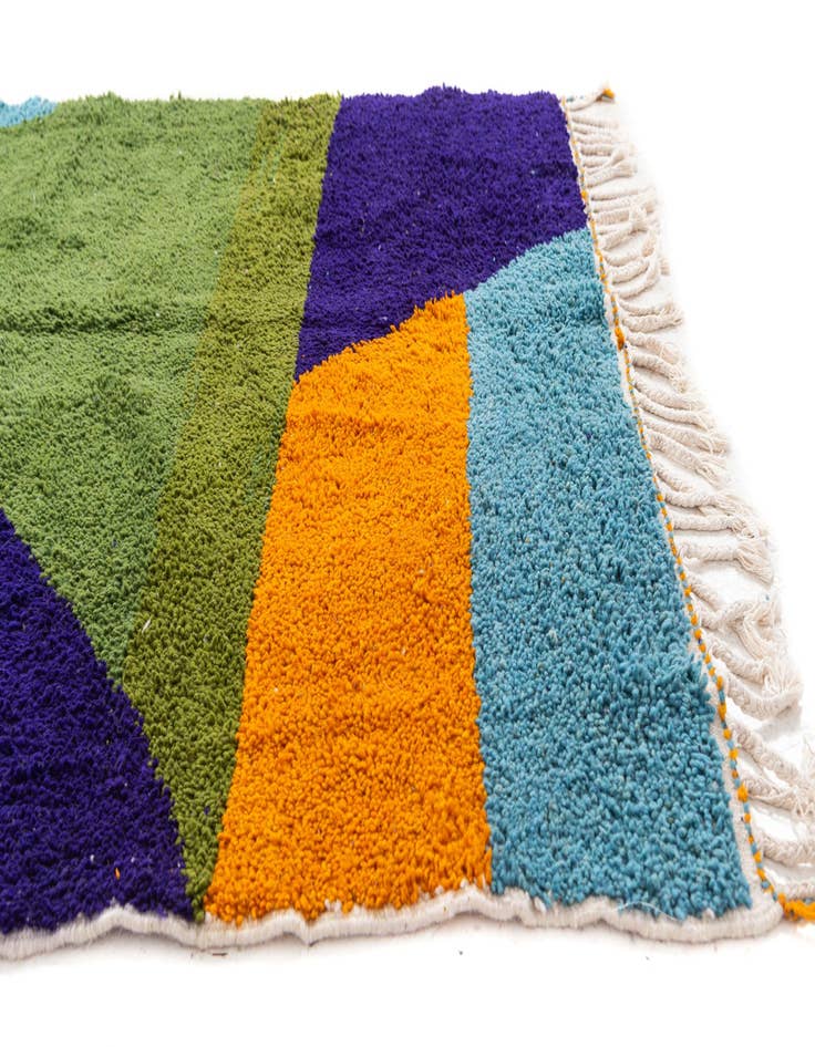 Detail image of 5' 4 x 7' 10 Hand Knotted Moroccan Wool Rug