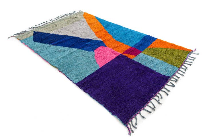 Detail image of 4' 10 x 8' Hand Knotted Moroccan Wool Rug