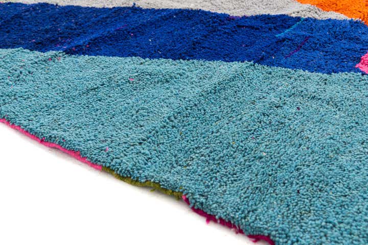 4' 10 x 8' Hand Knotted Moroccan Wool Rug