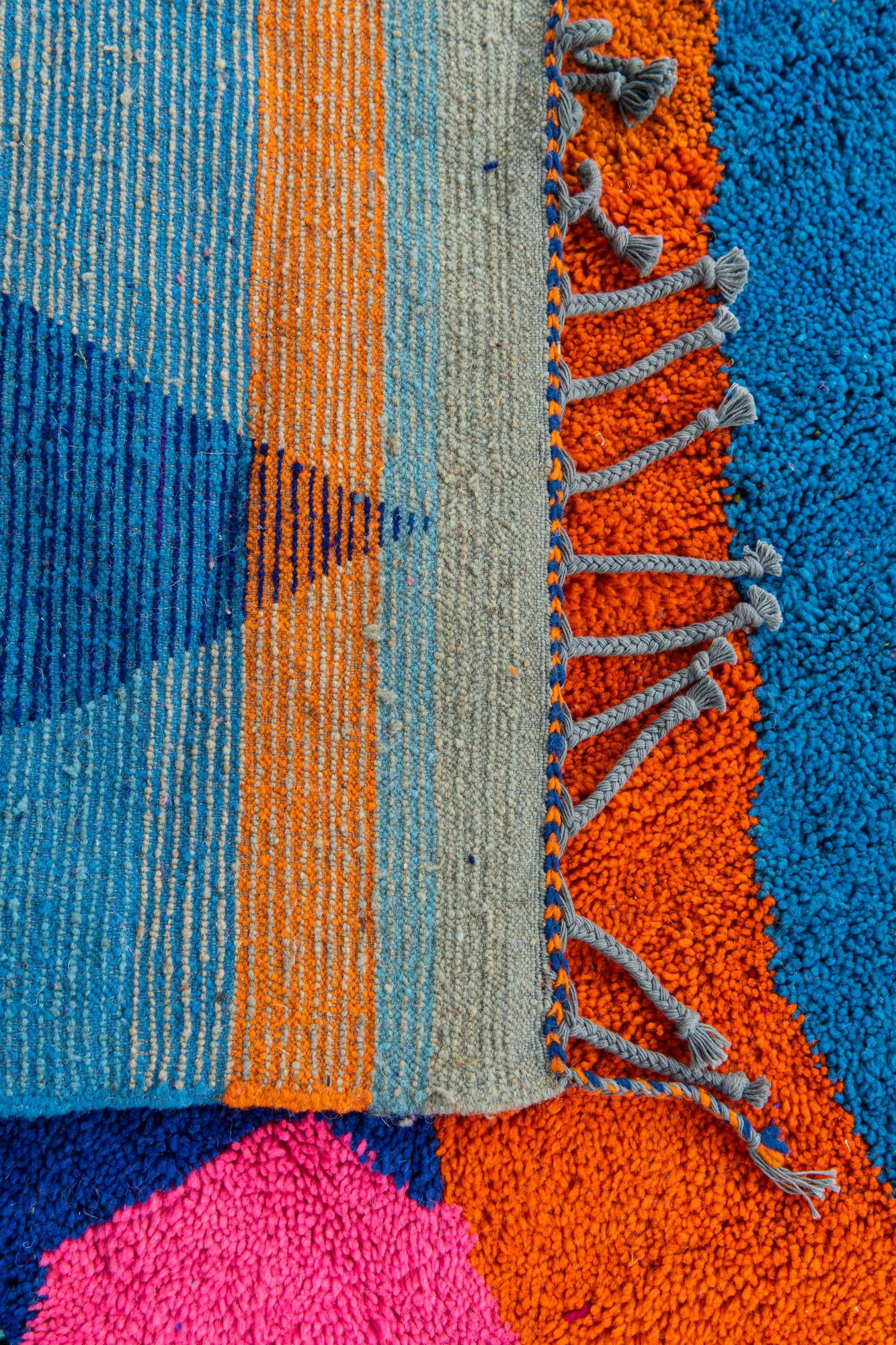 4' 10 x 8' Hand Knotted Moroccan Wool Rug