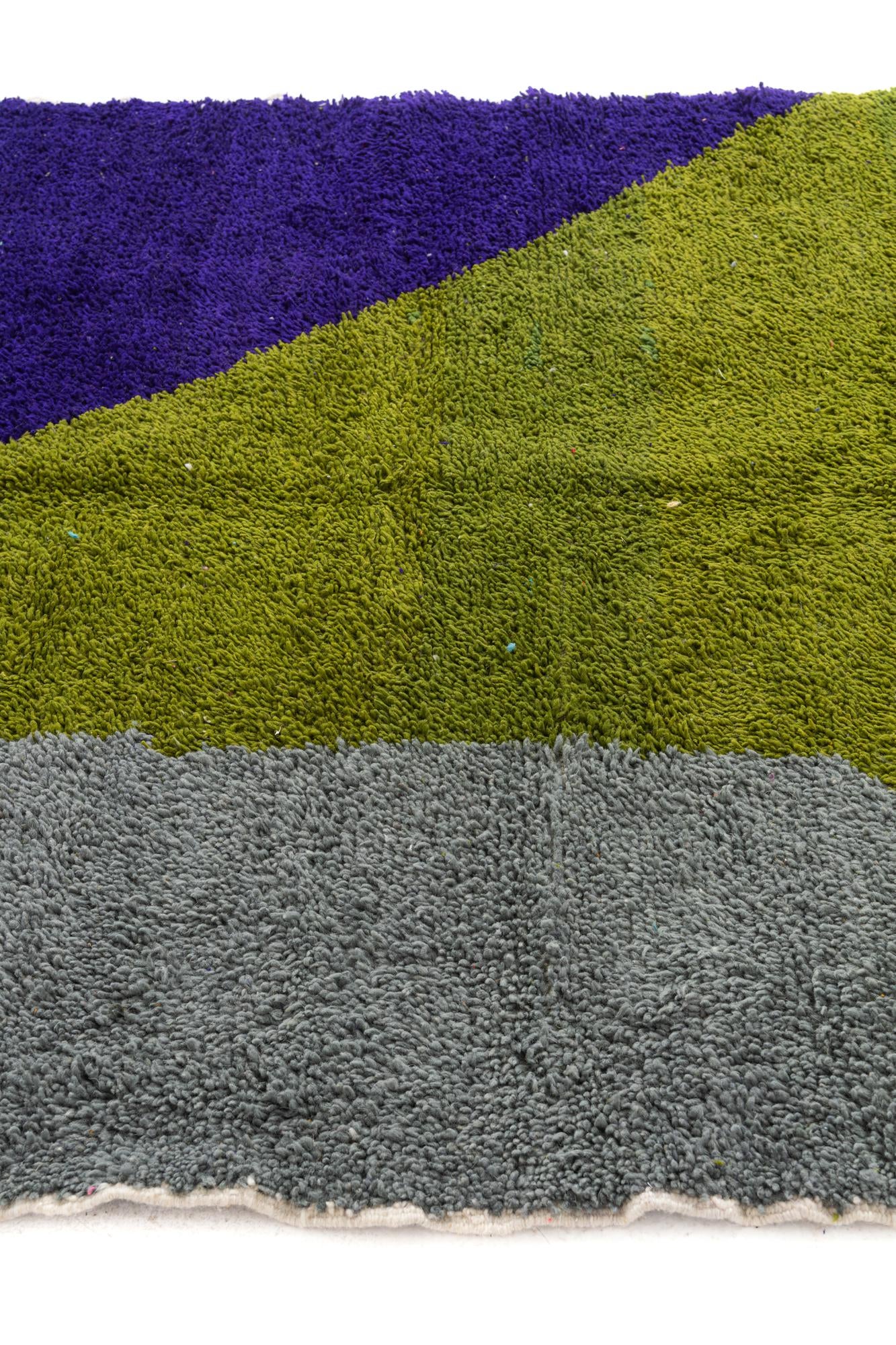 5' 2 x 7' 2 Hand Knotted Moroccan Wool Rug
