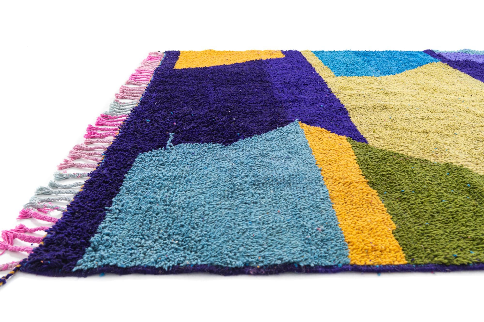 6' 10 x 9' 10 Hand Knotted Moroccan Wool Rug