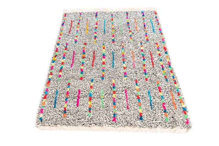 Detail image of 3' 4 x 4' 10 Hand Knotted Moroccan Wool Rug