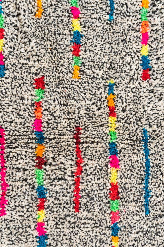 3' 4 x 4' 10 Hand Knotted Moroccan Wool Rug
