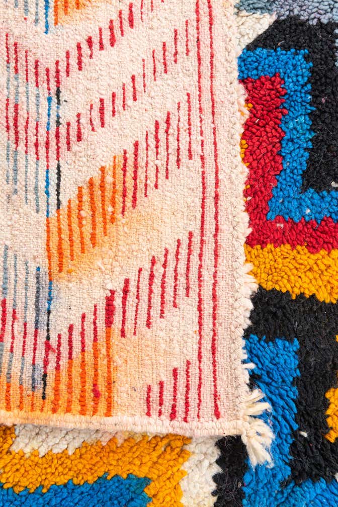 5' 5 x 7' 7 Hand Knotted Moroccan Wool Rug