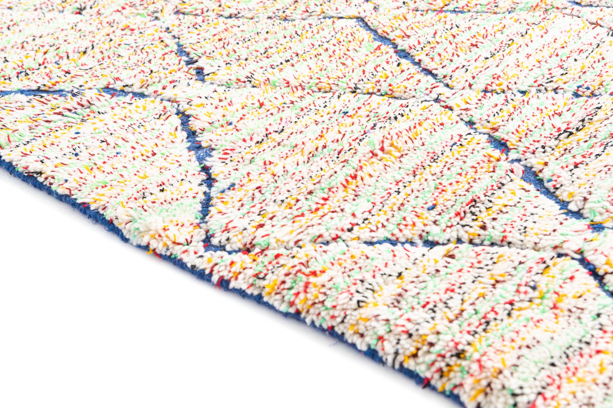 4' 9 x 8' 8 Hand Knotted Moroccan Wool Rug