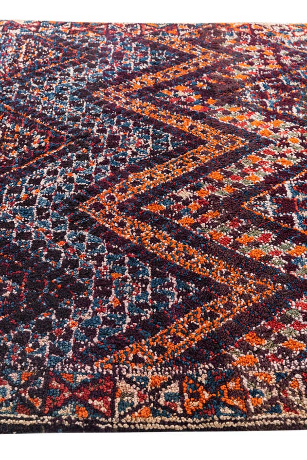Detail image of 6' x 9' 1 Hand Knotted Moroccan Wool Rug