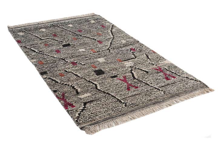 4' 2 x 6' 9 Hand Knotted Moroccan Wool Rug