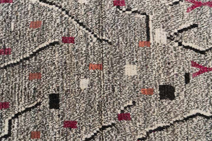 4' 2 x 6' 9 Hand Knotted Moroccan Wool Rug