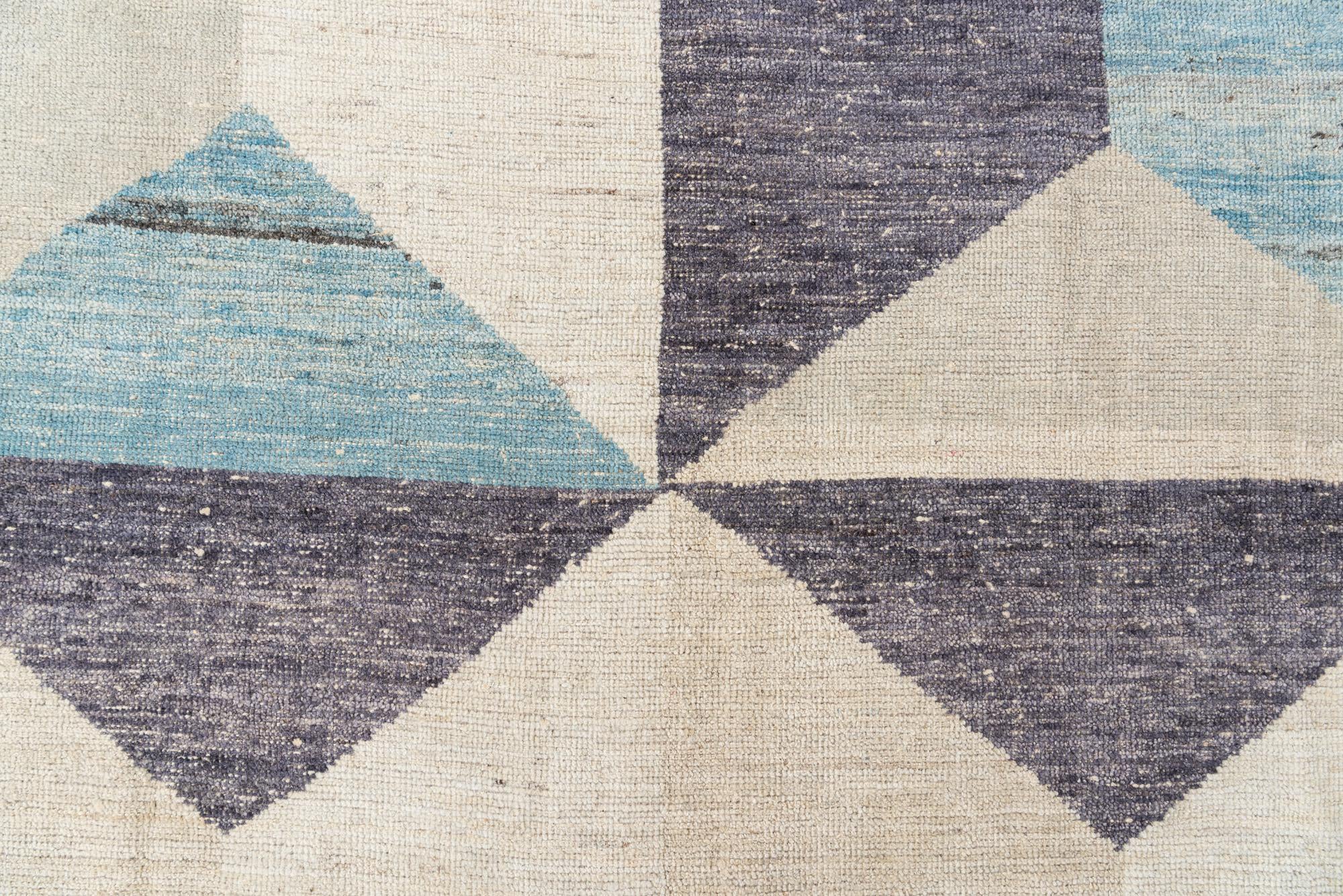 7' 9 x 10' 4 Hand Knotted Moroccan Wool Rug
