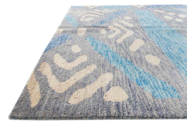 5' 6 x 8' Hand Knotted Moroccan Wool Rug