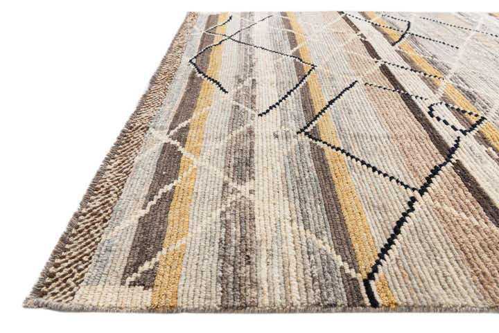 5' 9 x 9' 3 Hand Knotted Moroccan Wool Rug
