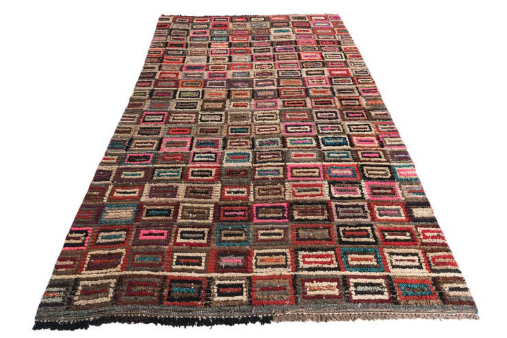 Detail image of 6' x 9' 10 Hand Knotted Moroccan Wool Rug