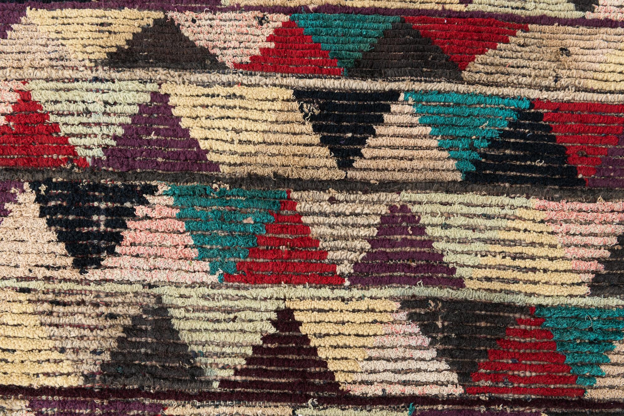 5' x 8' 5 Hand Knotted Moroccan Wool Rug