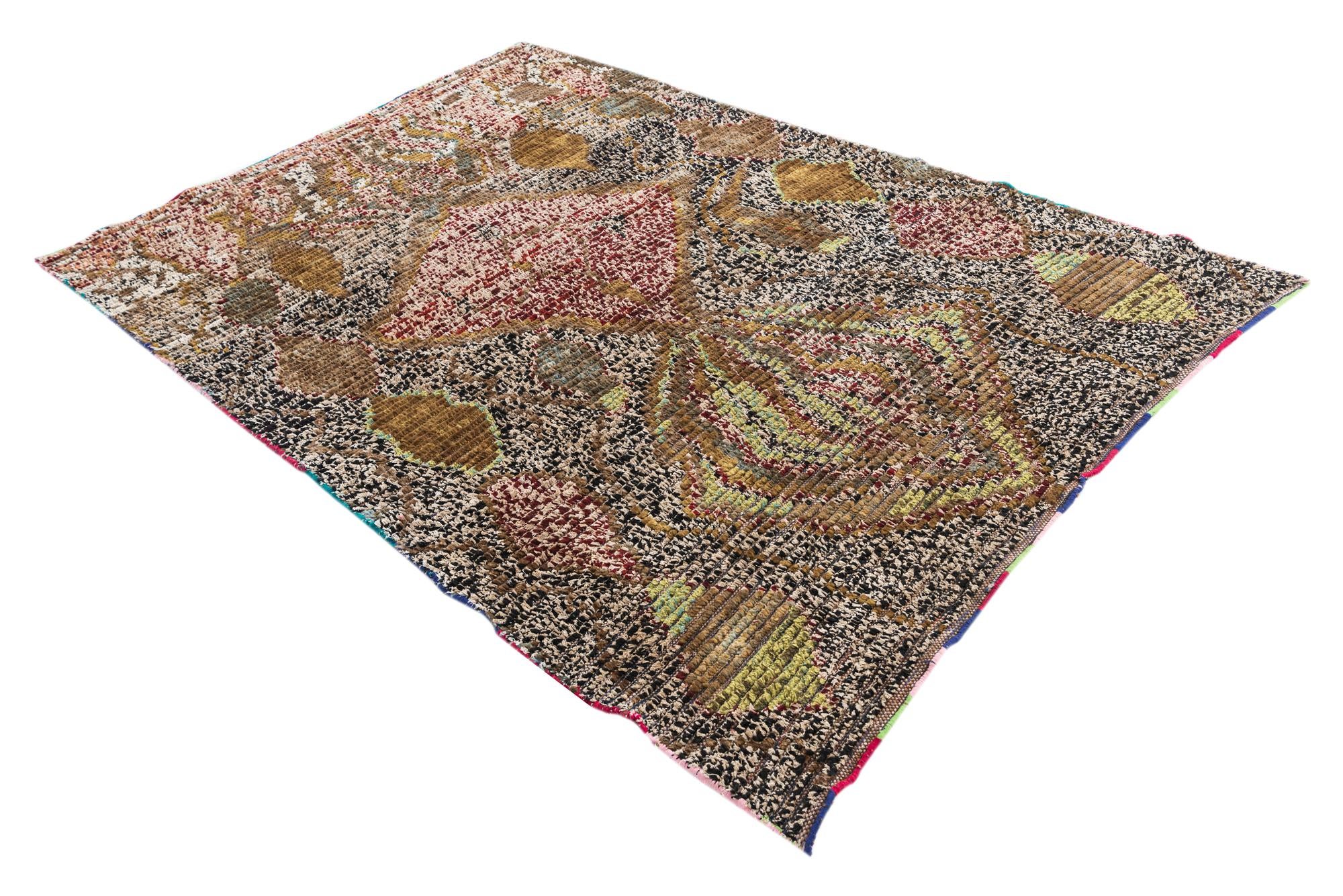 5' 1 x 7' 6 Hand Knotted Moroccan Wool Rug
