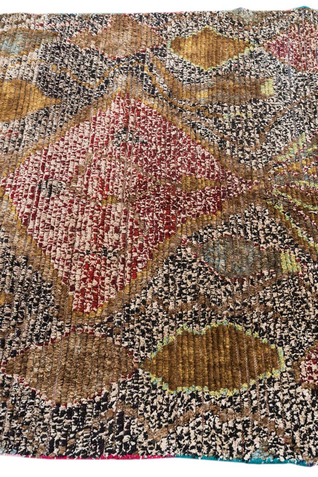 Detail image of 5' 1 x 7' 6 Hand Knotted Moroccan Wool Rug