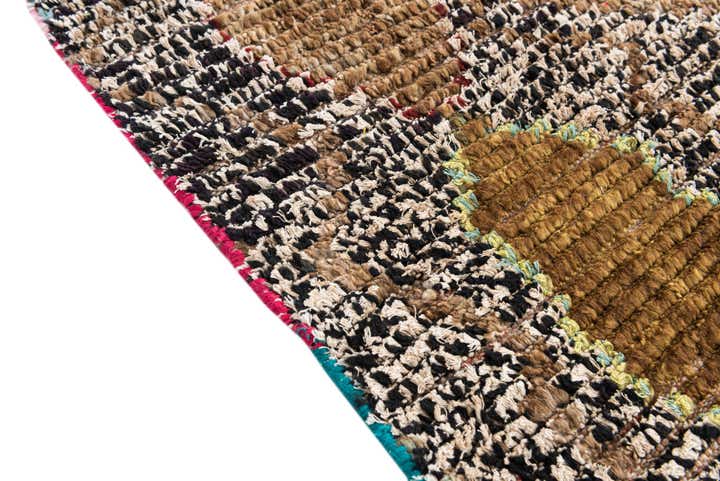 5' 1 x 7' 6 Hand Knotted Moroccan Wool Rug